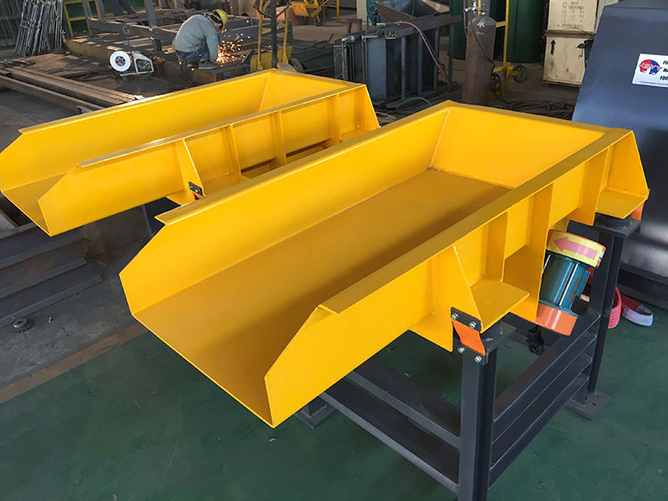 Mining Motor Vibrating Feeder and vibrating feeder price,vibrating grizzly feeder,hanging vibrating feeder vibratory feeder